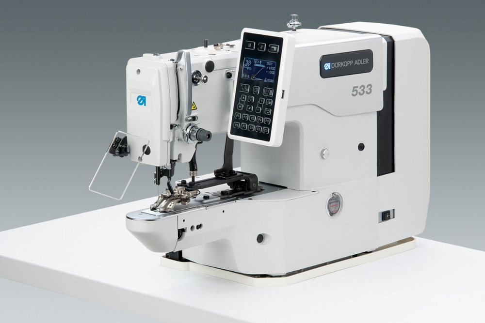 Durkopp Adler 533 | CNC-контроллируемый пуговичный автомат челночного стежка с технологией управления шаговыми моторами